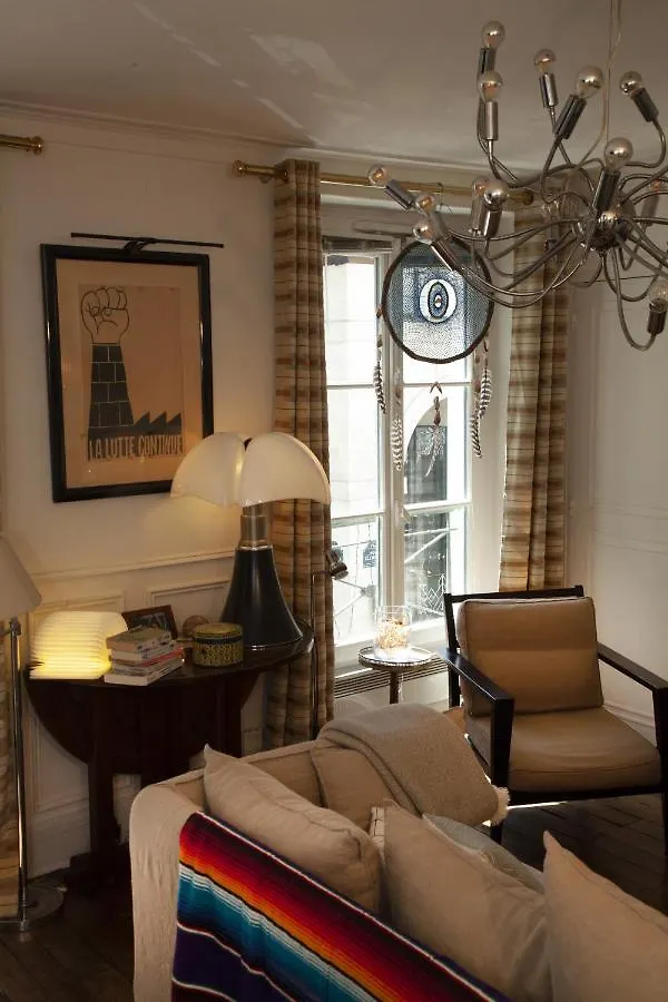 パリTrendy And Chic In The Heart Of Saint-Germain Des Presアパートメント アパート