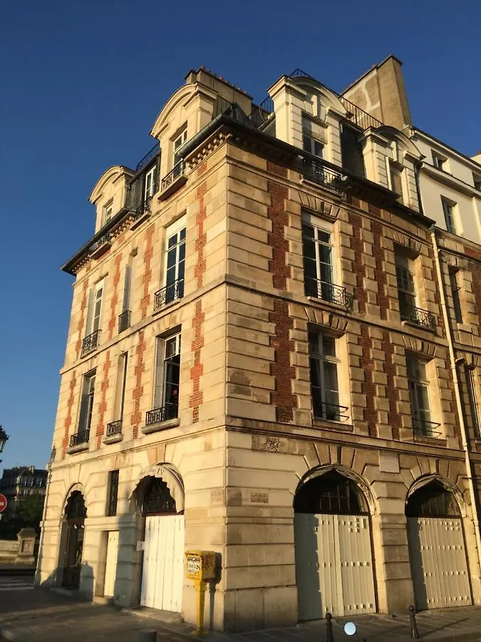 アパート パリTrendy And Chic In The Heart Of Saint-Germain Des Presアパートメント